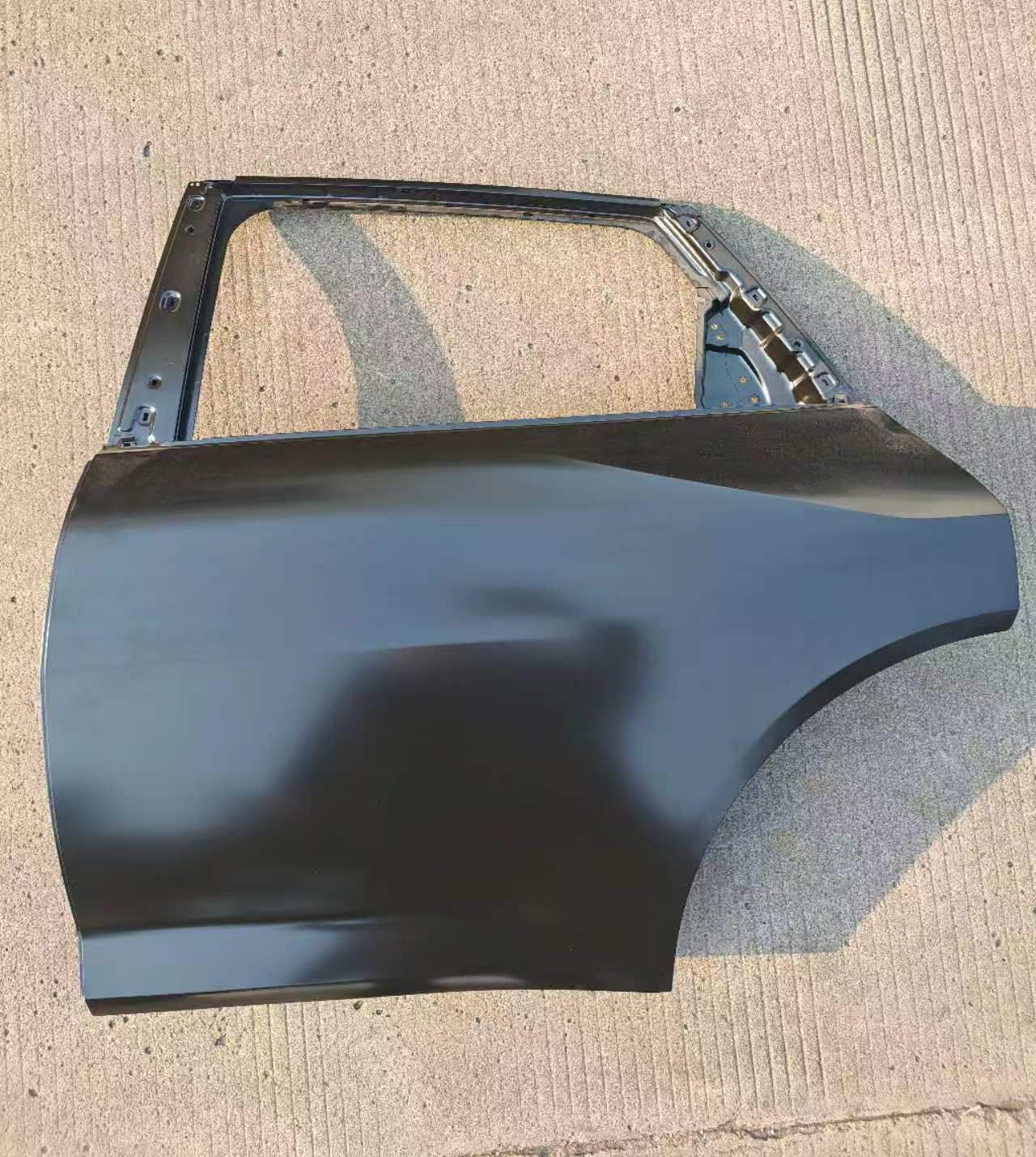 KIA K4 2024 2025 Çelik Araba Kapısı